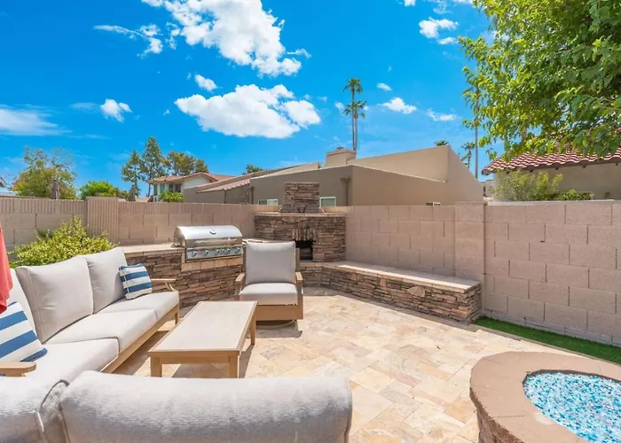 Pool Escape Near Asu & Old Town Scottsdale